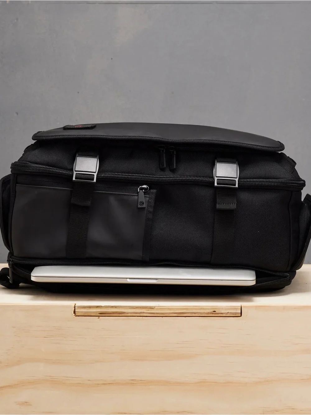Brand New! King Kong Edge23 backpack